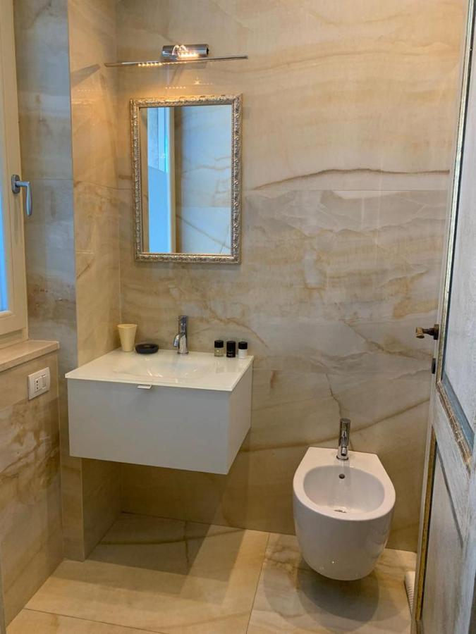 Fifty Eight Suite Milan Duomo View Bagian luar foto